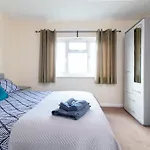 Thornbury Guest House Room 9